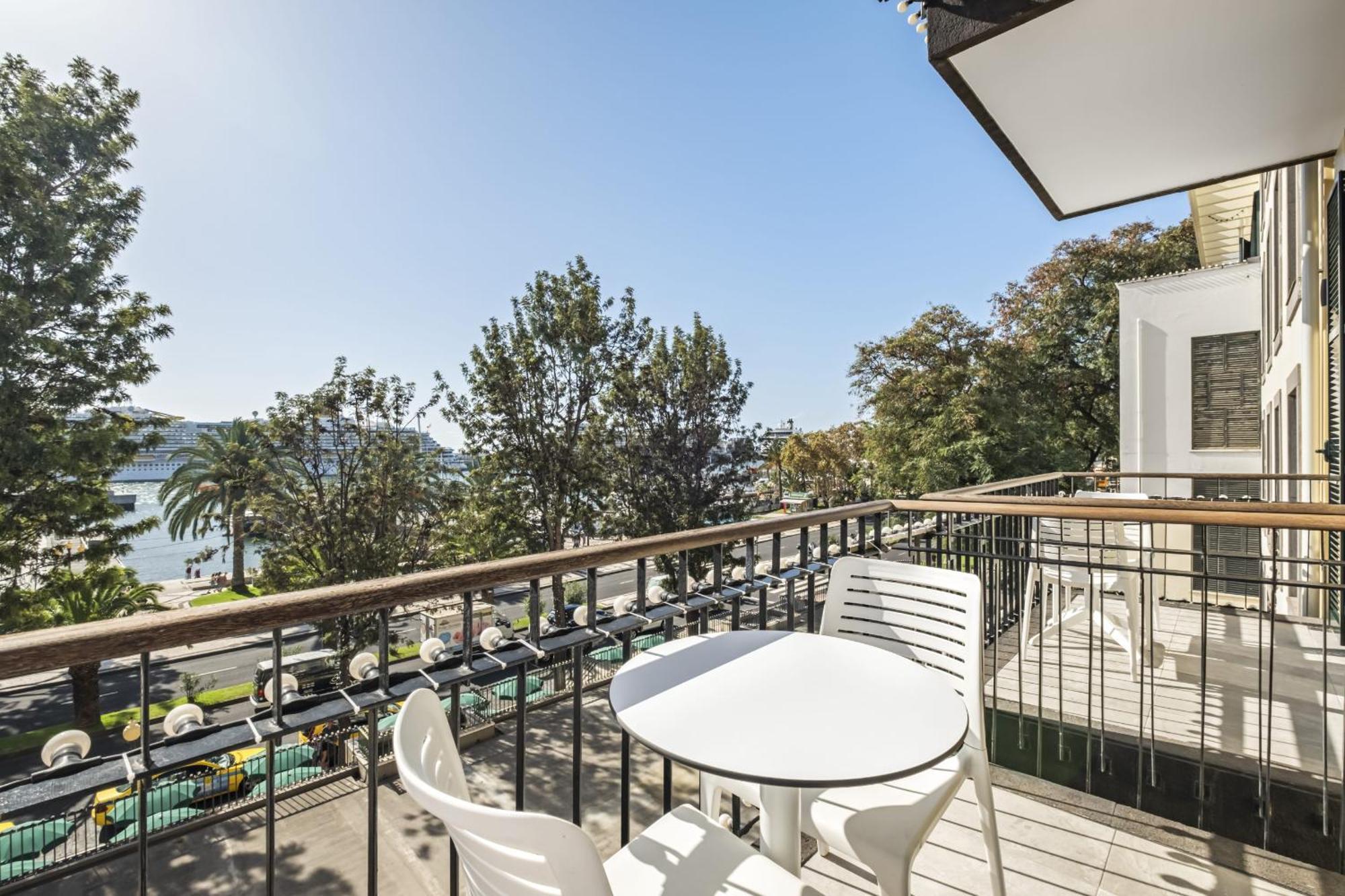 King David Suites By Madeira Sun Travel 푼샬 외부 사진